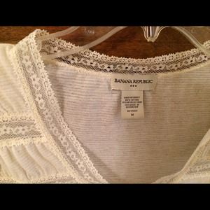 🎈SOLD🎈Banana Republic Top