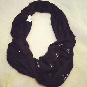 Black infinity cross scarf