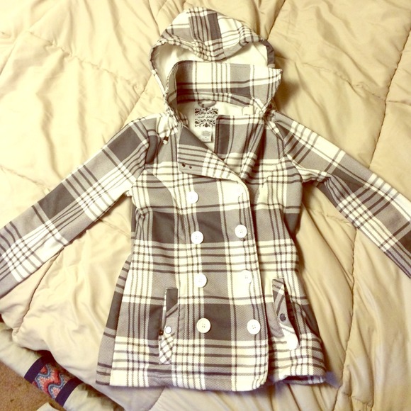 Gray Plaid Pea coat!