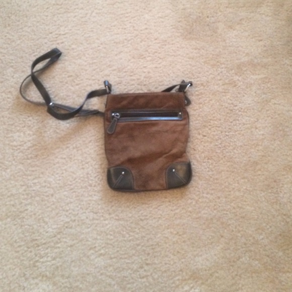 Cross Body satchel and white earrings bundled