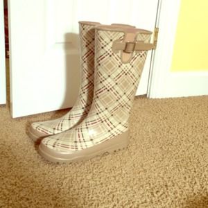 Sperry rainboots