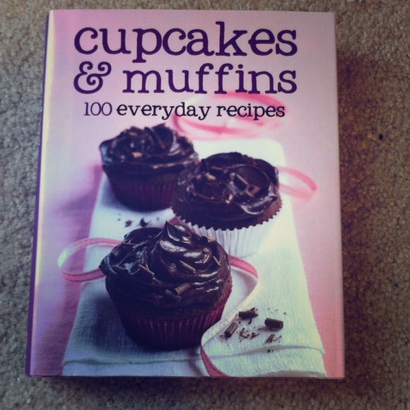 Cupcakes & Muffins .. 100 Everyday Recipes - Picture 1 of 1