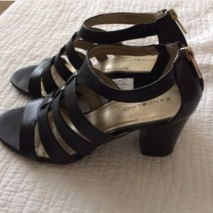 ⬇️ Bandolino Shoes