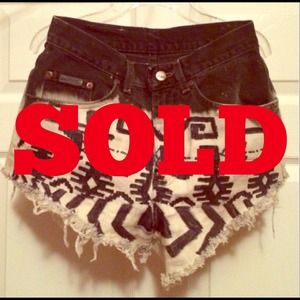 High-waisted tribal print dip-dyed shorts