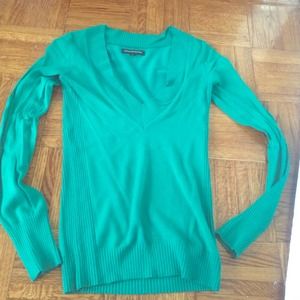 Green v-neck express sweater