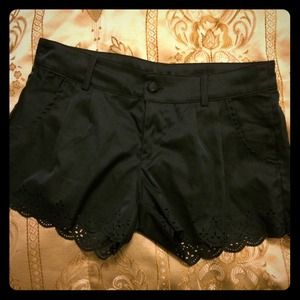 Short shorts (dark blue)