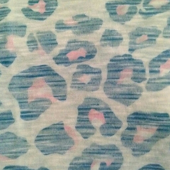 Blue and pink leopard top - Picture 2 of 2