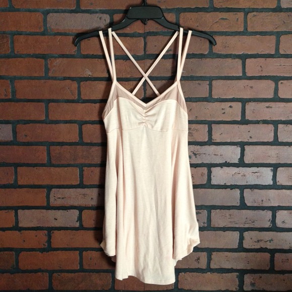 🚫SOLD🚫 Urban Outfitters criss cross tunic