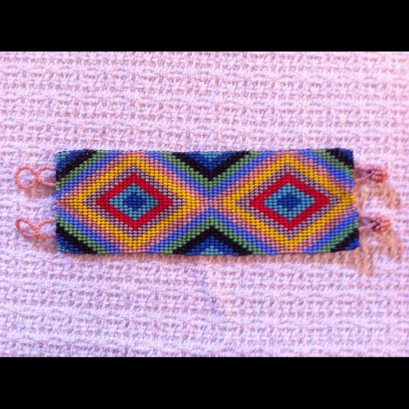 Native Beaded Bracelet - Picture 1 of 1