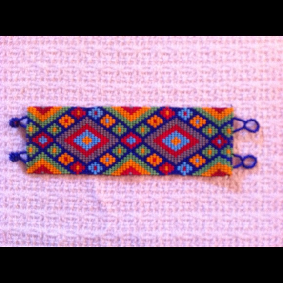 Native Beaded Bracelet - Picture 1 of 1