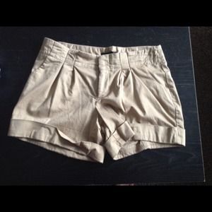 Khaki short