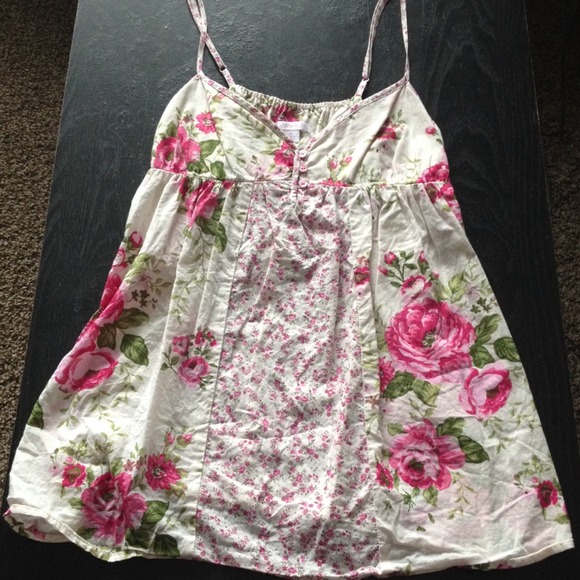 Loose Flowy Floral top