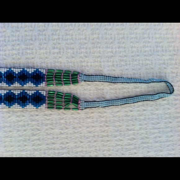 Native Beaded Necklace - Picture 4 of 4