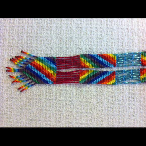 Native Beaded Necklace - Picture 1 of 2