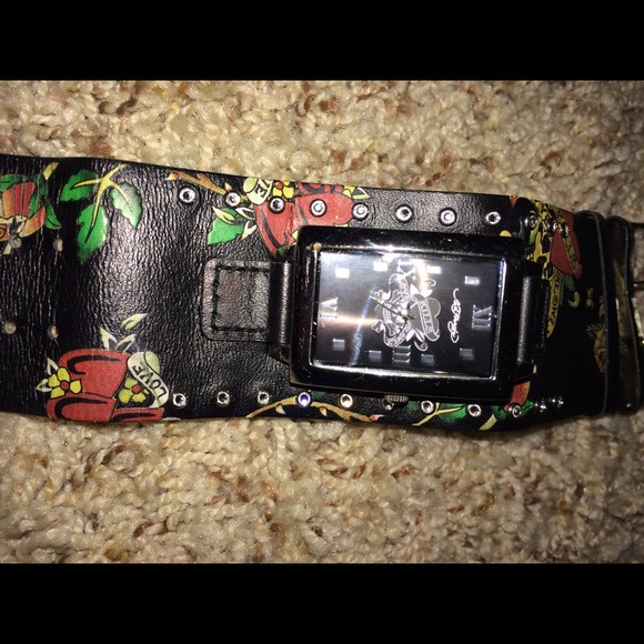 Ed hardy watch - Picture 1 of 4