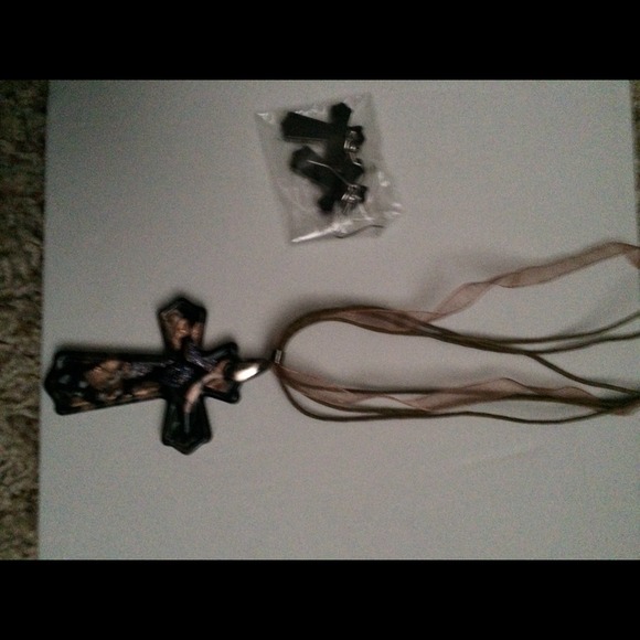 Necklace w matching earrings - Picture 1 of 1