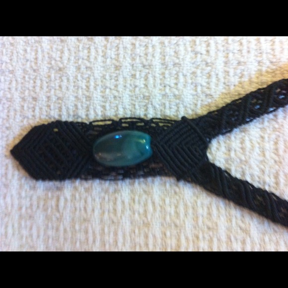 Macrame necklace w/semi precious Bead - Picture 1 of 4