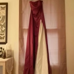 Scott McClintock prom dress