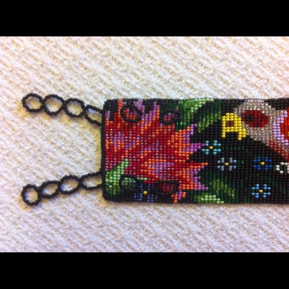 Native Beaded Belt - Picture 2 of 4