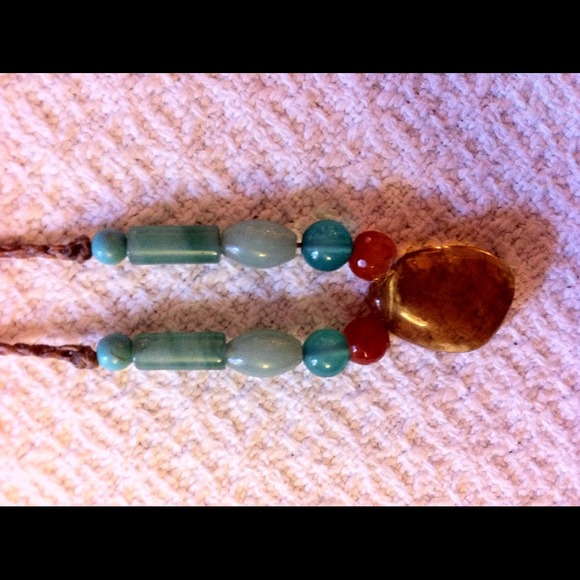 Amber Pensantw/jade, amber, turquoise Beads - Picture 3 of 4