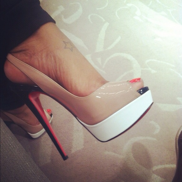 Christian Louboutin Shoes - Authentic Christian Louboutin lady peep sling