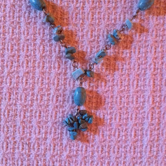 Turquoise Necklace w/silver & macrame - Picture 2 of 3