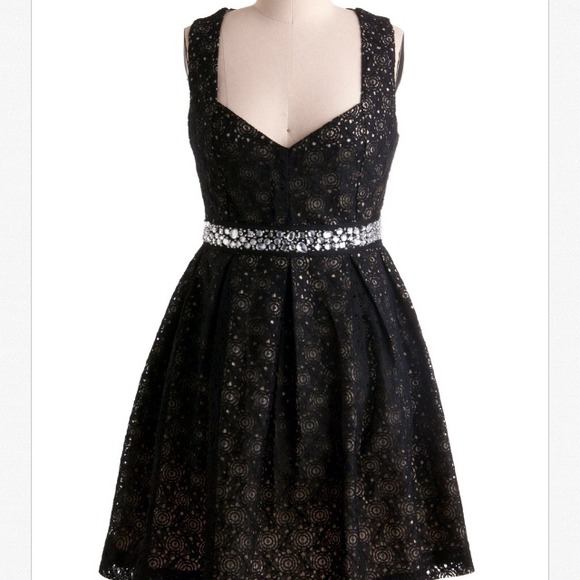 Elegant and feminine dress