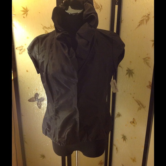 NWT👘Teri Jon vest👘