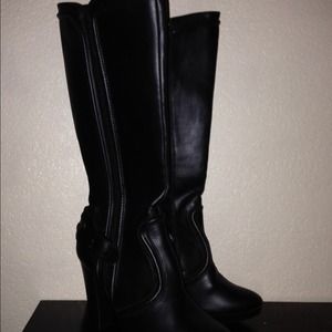 Black Vera Wang boots.