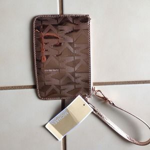 Michael Kors wristlet BUNDLE