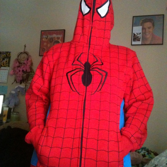 Hooded sweatshirt
