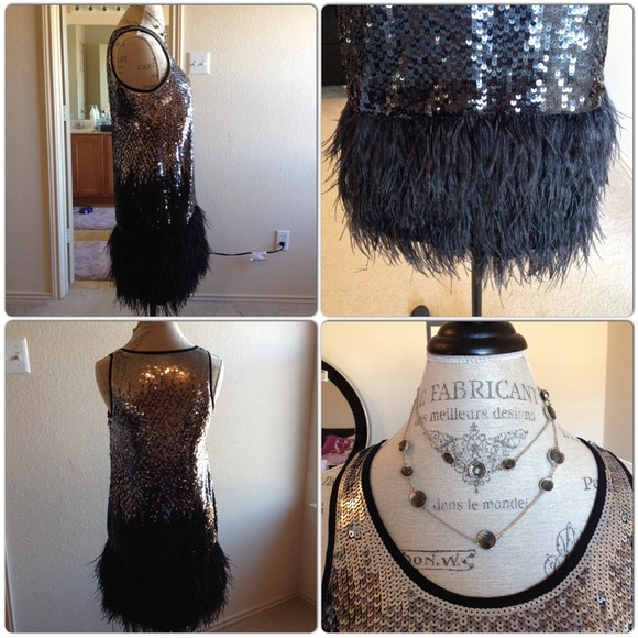 🎉HP🎉 MICHAEL Michael Kors Feather/Sequined Dress - Picture 3 of 3