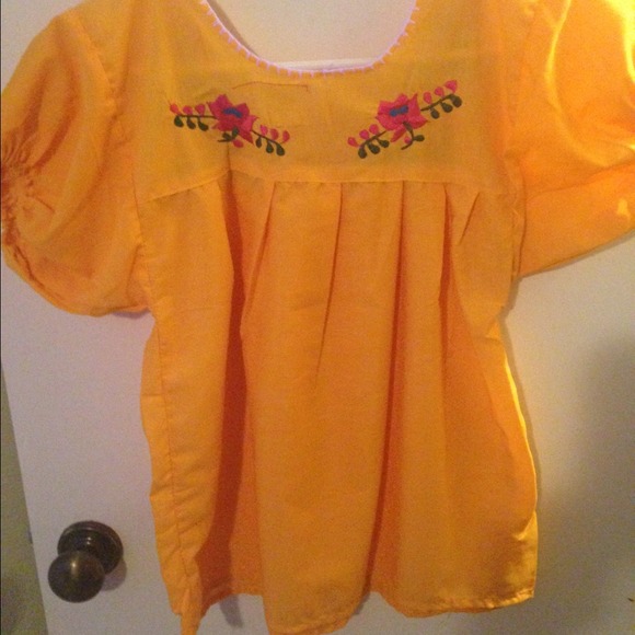 Flower top - Picture 2 of 2