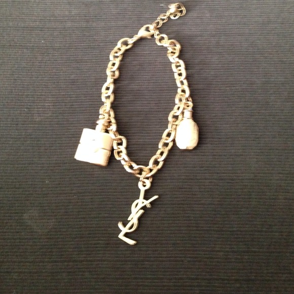 Gold looking Bracelet