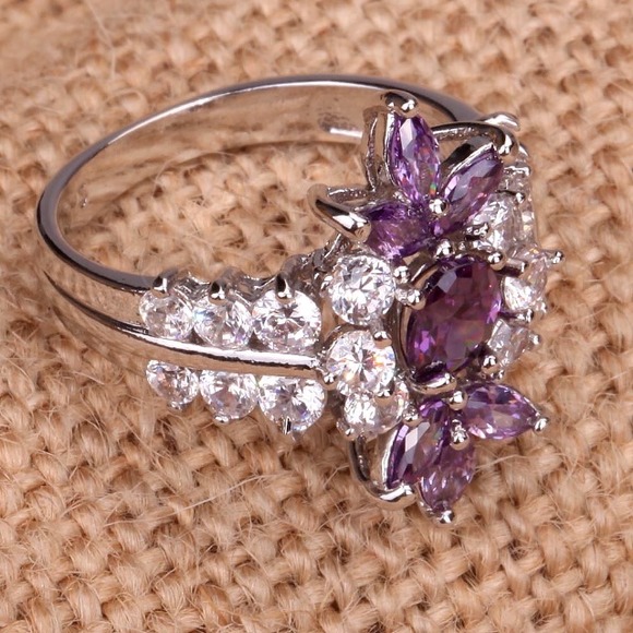 Sold - Picture 2 of 3