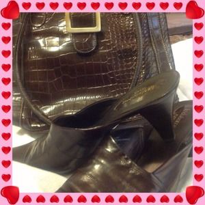 brown leather mules slides & purse