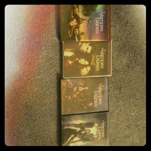 Seasons 1-4 vampire diaries