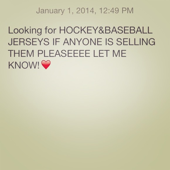 Looking for hockey and baseball jerseys !❤️