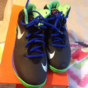 Kds 🚫 ON HOLD 🚫