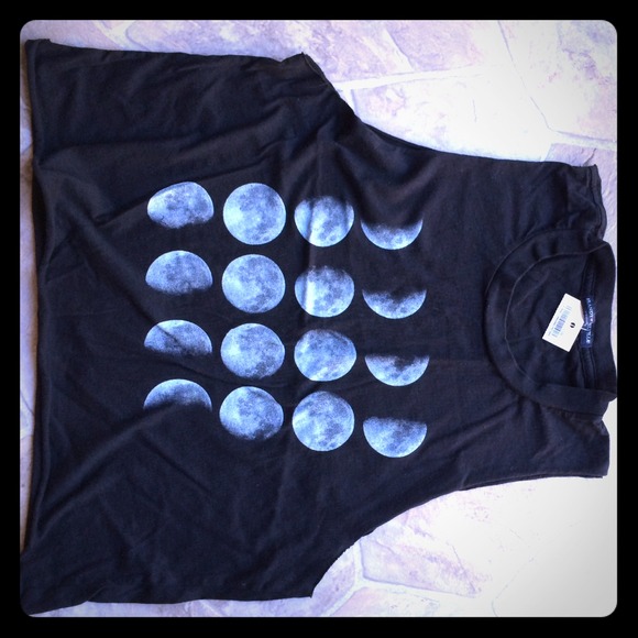 TAKING OFFERS Brandy Melville Moonphase Muscle Tee