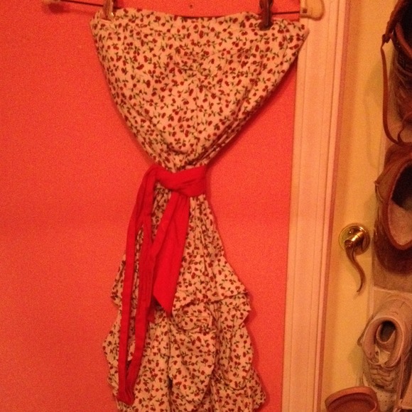 Cherry print dress! - Picture 1 of 1