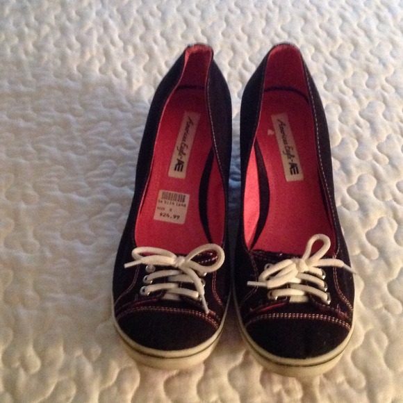 Shoes - American Eagle shoes