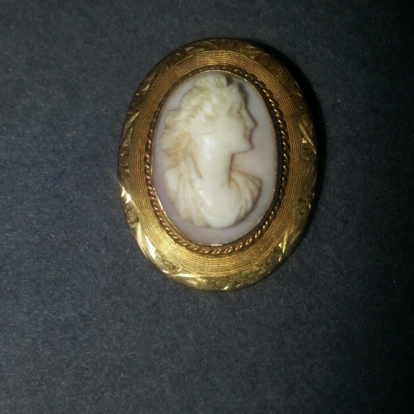 Cameo !!! :)