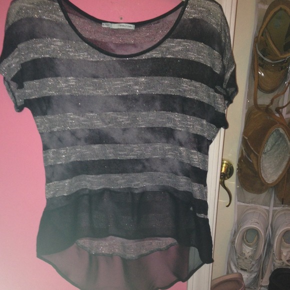 High low top (: - Picture 1 of 1