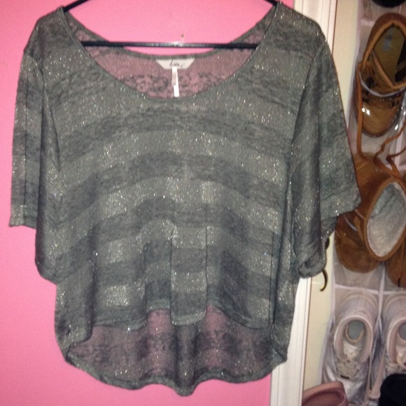 High low top! - Picture 1 of 1