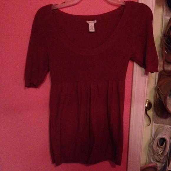 Cute top (: - Picture 1 of 1