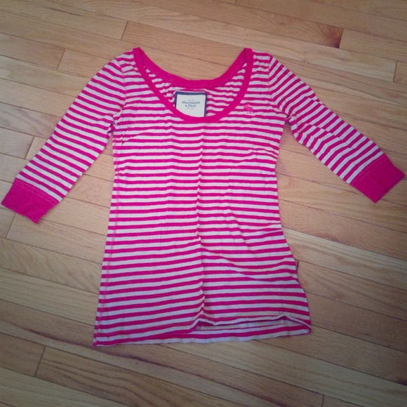 A&F stripe 3/4 sleeve shirt