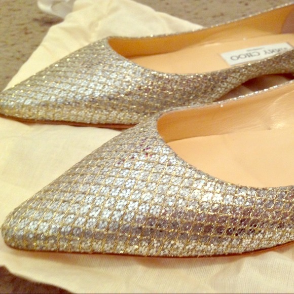 SOLD!! HOST PICK Jimmy Choo flats - Picture 1 of 2
