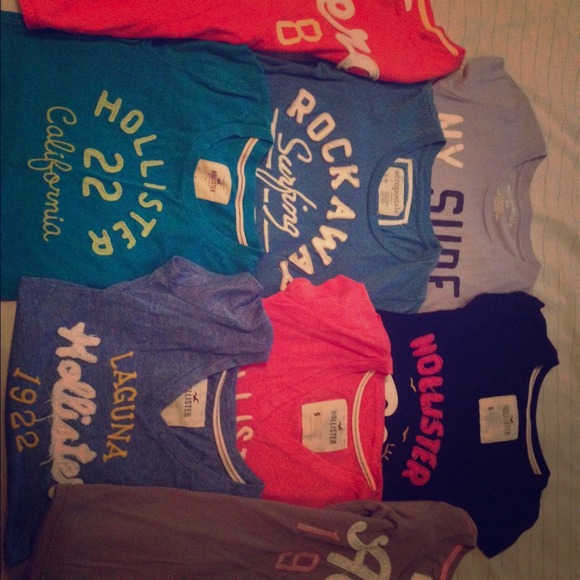 Hollister Tops - Hollister & Aeropostale T-shirts !!!