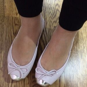 Silver metallic cap toe pale pink bow flats